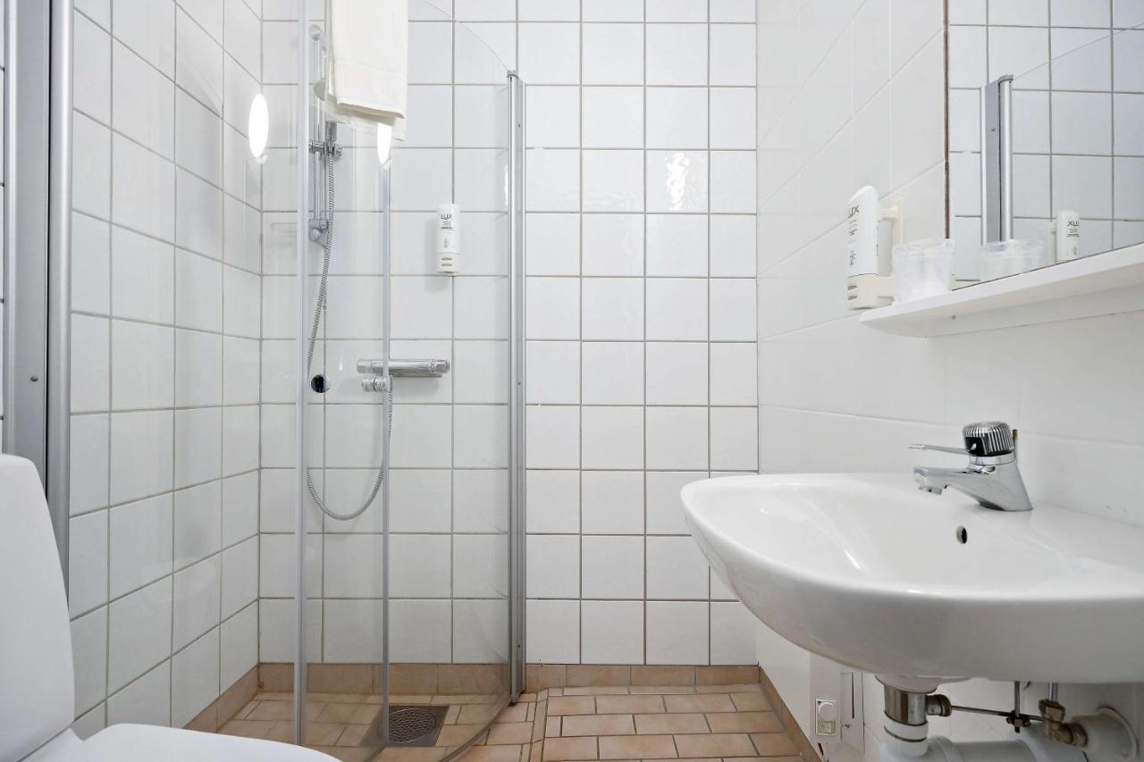 Sure Hotel By Best Western Lagan Экстерьер фото